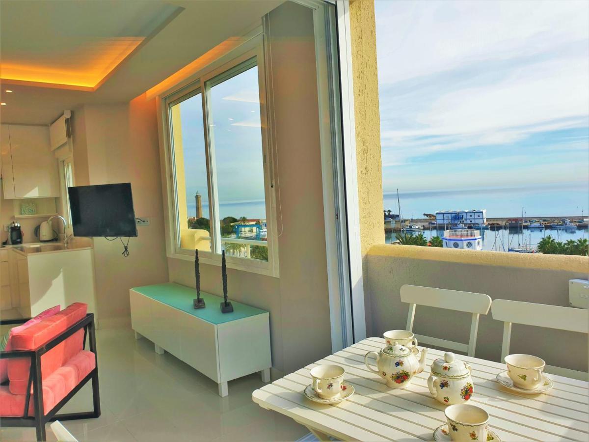 Fabulous Apartment In Front Of Sea & Marina With Incredible Views เอสเตโปนา ภายนอก รูปภาพ